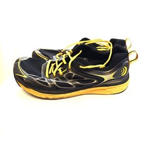 Topo Athletic Fli-Lyte Running Shoes Size 11